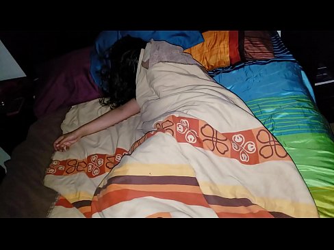 ❤️ Stesønn skjelter ut sin unge stemor mens hun sover. ❤ Analvideo på porno no.pornoreino-com.ru ﹏